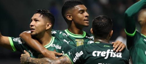 Palmeiras afundou ainda mais o Coritiba (Reprodu&ccedil;&atilde;o/Twitter/@Palmeiras)