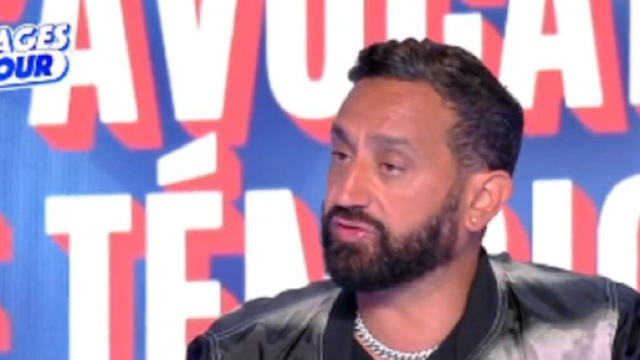 Cyril Hanouna sur le plateau de TPMP (Screenshoot Twitter @TPMP)