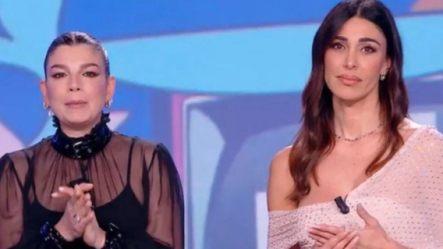 Emma Marrone, retroscena su Belen: 'Grandi amiche, si scambiano consigli e messaggi'.