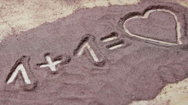 L'oroscopo del 9 giugno su amore, pagelle zodiacali: Vergine voto 8.
