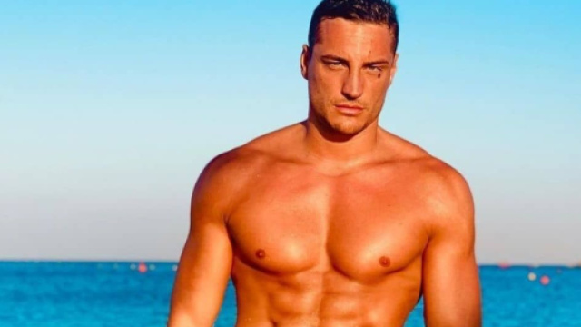 Temptation Island, retroscena: ex gieffino sarebbe stato 'rimosso' dopo uno spoiler.