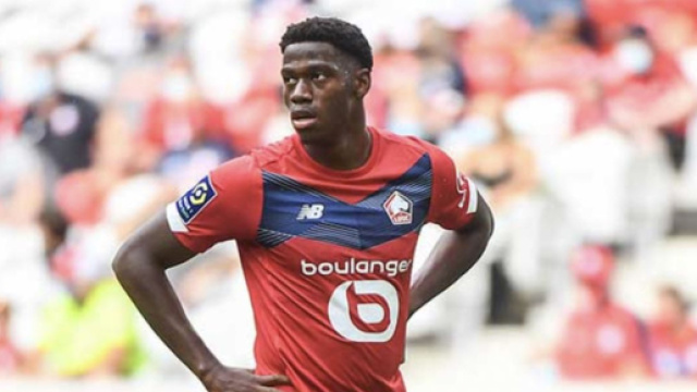 La Juventus potrebbe sostituire Vlahovic con David.