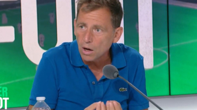 D&eacute;j&agrave; assez virulent sur le PSG dans la gestion du cas Mbapp&eacute;, Danil Riolo en a remis une couche ce lundi dans l'After foot. (@AfterRMC)