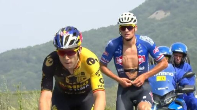 Ciclismo, Wout van Aert e Mathieu van der Poel in fuga al Tour de France