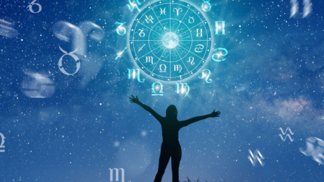 L'oroscopo di agosto 2023 sull'amore per tutti i segni dello zodiaco.