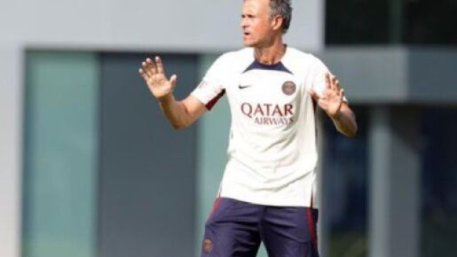 Luis Enrique nouvel entraineur du PSG. (screenshot Twitter - @SportsZone__)