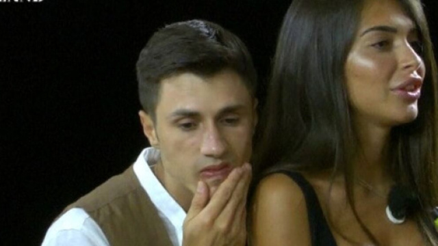 Temptation, spoiler quinta puntata: Mirko e Greta si sarebbero baciati.