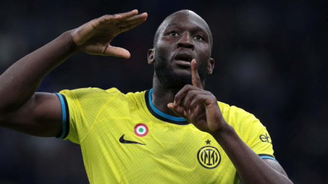 Lukaku, futuro incerto: Inter avrebbe accordo con Boehly ma il belga penserebbe alla Juve.