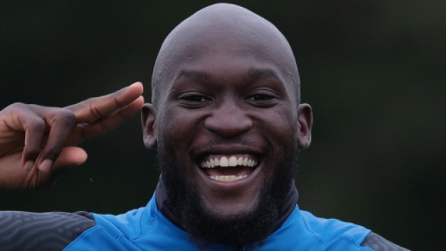 Juventus, Borkelmans esalta Lukaku: 'Farebbe vincere subito lo scudetto ai bianconeri'.