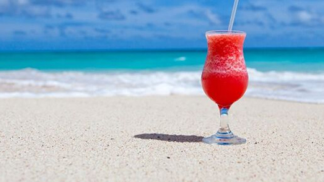 L'oroscopo del 19 luglio su amore e lavoro, pagelle: giornata da 7 per Ariete.