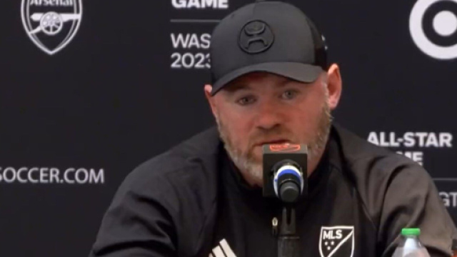 En Am&eacute;rique mais toujours le c&oelig;ur &agrave; Manchester, Wayne Rooney s'est exprim&eacute; sur la prolongation de Rashford, mais aussi sur CR7. (@footballdaily)