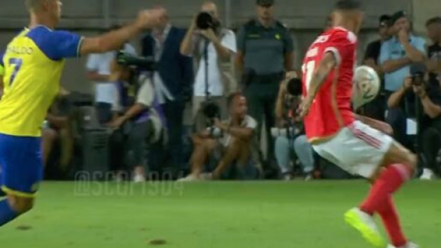 Cristiano Ronaldo joueur d'Al-Nassr. (screenshot Twitter - @hadrienrivayrand)