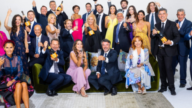 Upas, trame settimana 24-28 luglio: Samuel cede alle avance di Micaela e tradisce Speranza.