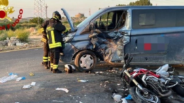 Calabria, 20enne perde la vita in un incidente stradale. (Foto di repertorio)