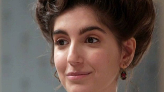 Jimena nella soap La Promessa su Canale 5.