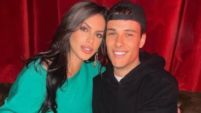 GF Vip, Antonella dice s&igrave; alla pace con Donnamaria: 'Lui &egrave; affascinante e dolce'.