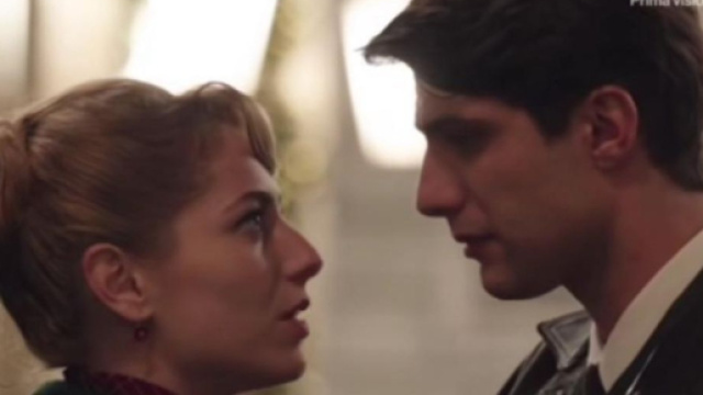 Il Paradiso delle signore, l'attore di Marcello ripensa all'ex Roberta: 'Ci sar&ograve; per te'