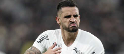 Renato Augusto marcou duas vezes (Reprodu&ccedil;&atilde;o/Facebook/Corinthians)