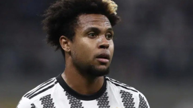 Juventus, non solo Arthur Melo: potrebbero partire anche Zakaria e McKennie.