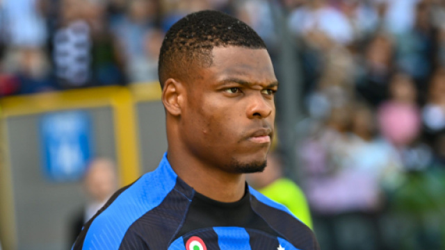 Mercato Inter: Dumfries verso la conferma.