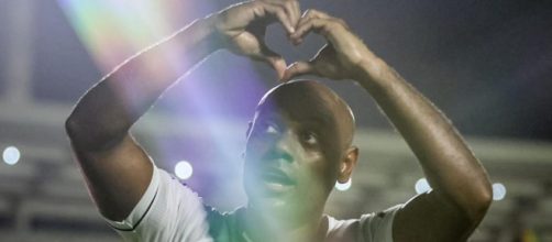 Love &eacute; o artilheiro da S&eacute;rie B (Reprodu&ccedil;&atilde;o/Facebook/sportclubdorecife)