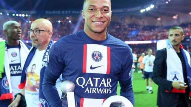 Mbapp&eacute; et son clan mis sous pression par le Real Madrid selon Defensa Central (screenshot Twitter - @ActuFoot_)