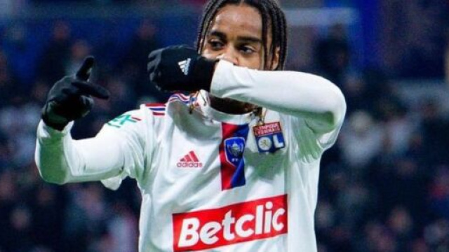 Barcola pourrait rejoindre le PSG cet &eacute;t&eacute;. (screenshot Twitter - @Fammacito)