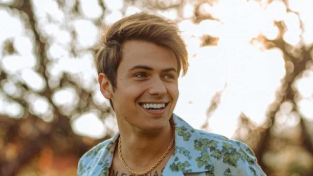 Tim Summer Hits, Federico Rossi dopo il bacio ad una fan: 'Si &egrave; creato un polverone'.