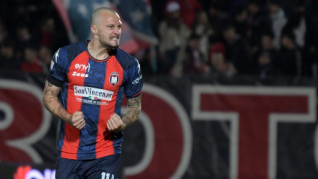 Crotone, Mogos passa al Cluj dopo due stagioni