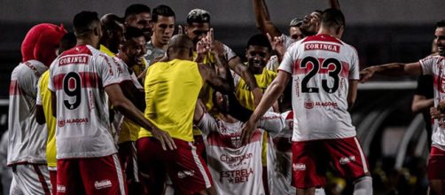 CRB se afastu do Z4 (Reprodu&ccedil;&atilde;o/Twitter/@CRBoficial)