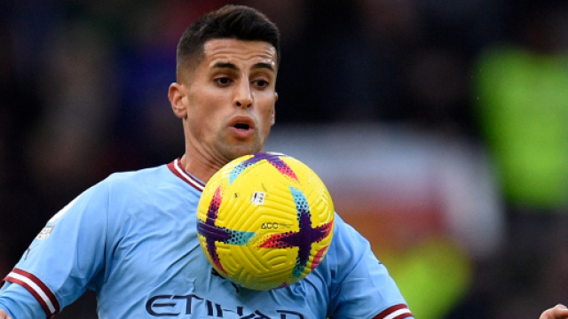 L'Inter chiede Joao Cancelo al Manchester City.