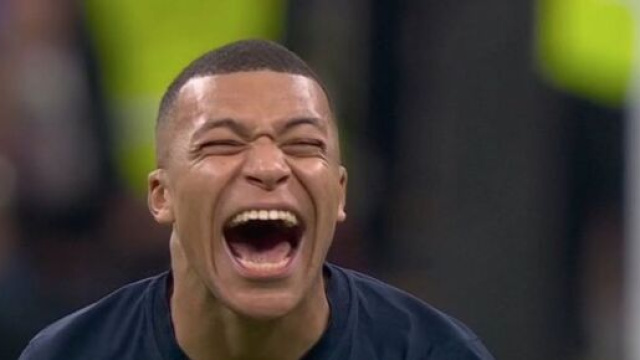 Mbapp&eacute; au coeur de rumeurs au mercato depuis quelques mois d&eacute;j&agrave;. (screenshot Twitter - @ZizouDz34)