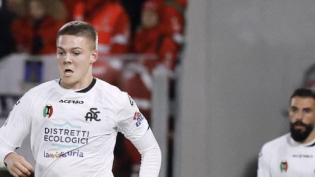 Emil Holm, giocatore dello Spezia.