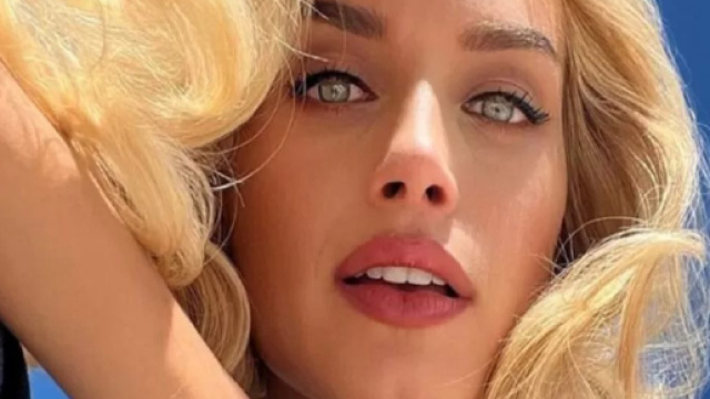 In foto Ludovica (Giulia Arena) ne Il Paradiso delle signore.
