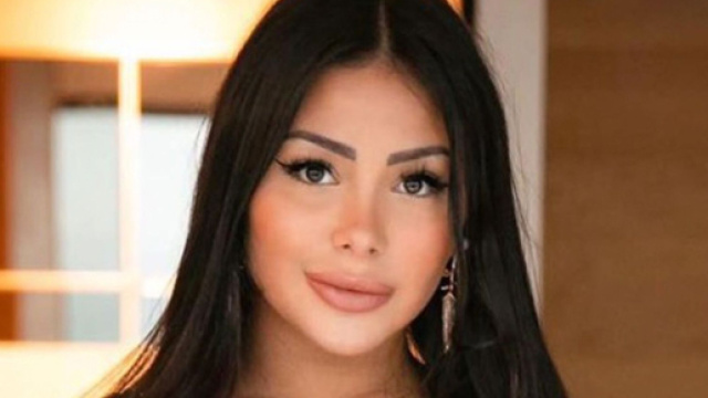 Maeva Ghennam se confie sur son premier amour d&eacute;c&eacute;d&eacute; (photo Maeva Ghennam Instagram : @maevaa.ghennam)