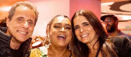 Malu Mader e Tony Bellotto posam ao lado de Preta Gil (Reprodu&ccedil;&atilde;o/Instagram/@pretagil)