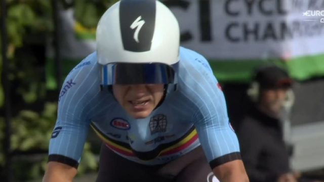 Ciclismo, Remco Evenepoel &egrave; il nuovo Campione del Mondo a cronometro.