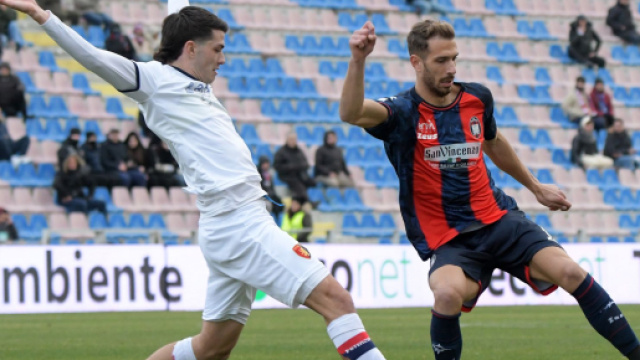 Crotone, in uscita l'attaccante Cernigoi