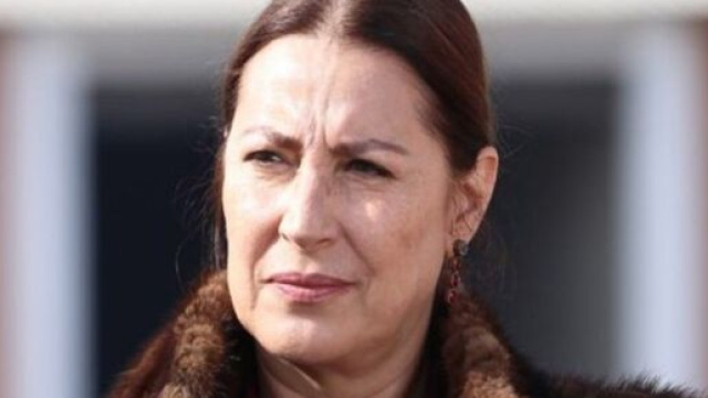Terra amara, retroscena addio Hunkar: &eacute; stata l'attrice Vahide Percin a voler lasciare la soap.