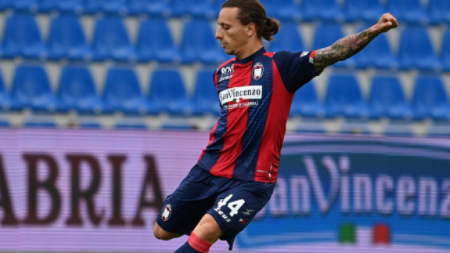 Crotone, potrebbe sbloccarsi il mercato rossobl&ugrave;.