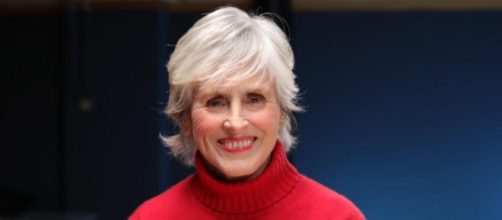 El doctor Javier Herrero tuvo que remolcar el barco de Mercedes Mil&aacute; hasta la costa (Twitter, @MovistarPlus)