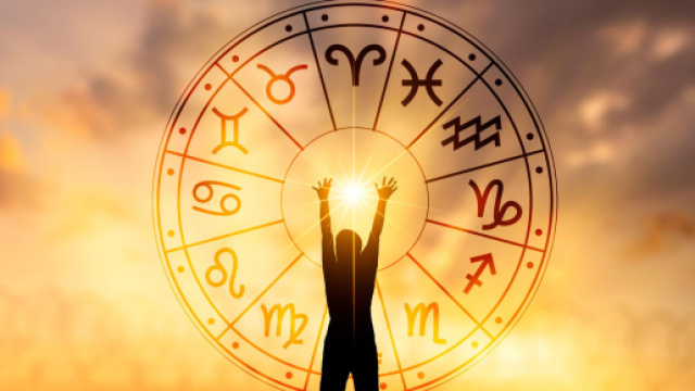 L'oroscopo del 19 agosto, Leone stanco e Ariete agitato.