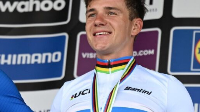 Ciclismo, il campione del mondo a cronometro Remco Evenepoel.