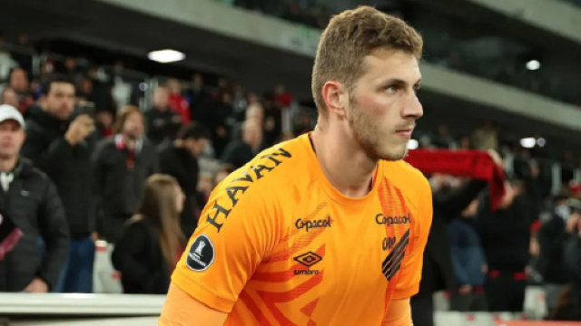 Inter: piace Bento dell'Athletico Paranaense.