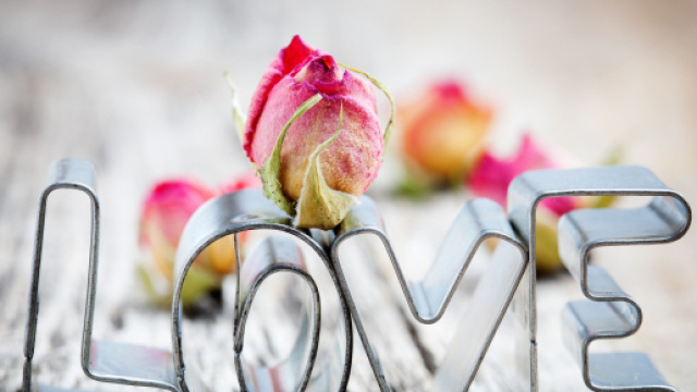 L'oroscopo e classifica weekend 26 e 27 agosto, amore: alti e bassi per Sagittario.