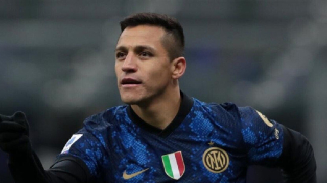 Mercato Inter, possibile colpo Alexis Sanchez in attacco: accordo vicino