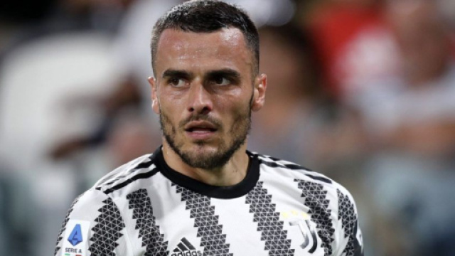 Juventus, diversi giocatori pronti a lasciare Torino: fra questi Soul&eacute; e Kostic.
