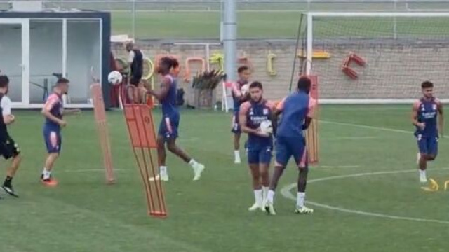 L'OL pas encore au point en ce d&eacute;but de saison de Ligue 1. (screenshot Twitter -@LeProgresOL)