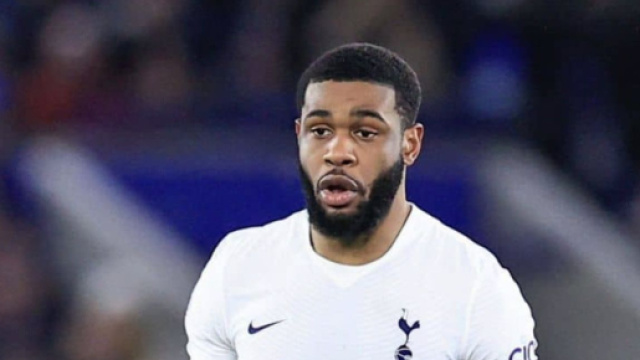 Japhet Tanganga, giocatore del Tottenham.