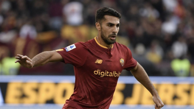 In foto Celik, giocatore della Roma.